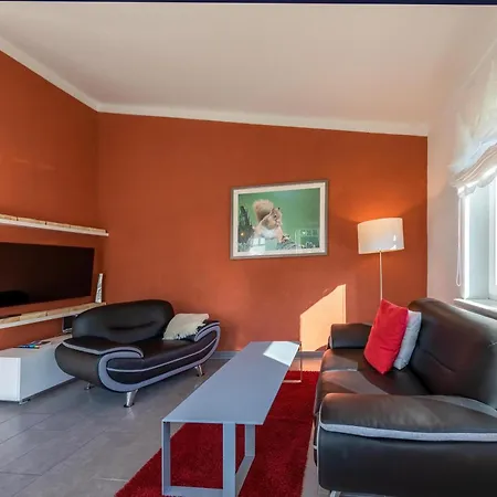 Apartment Zwergtaucher - Mit Balkon, Seeblick & Freizeitangeboten Am
