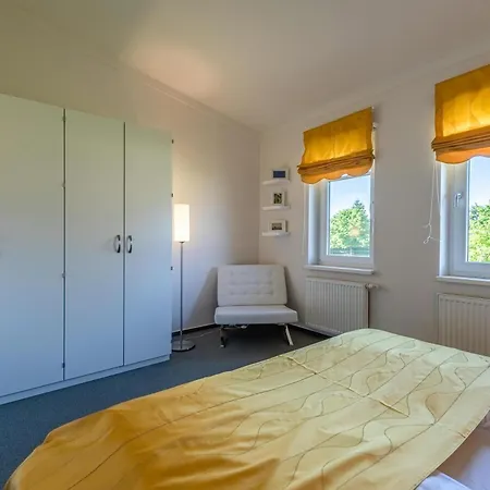Zwergtaucher - Mit Balkon, Seeblick & Freizeitangeboten Am
